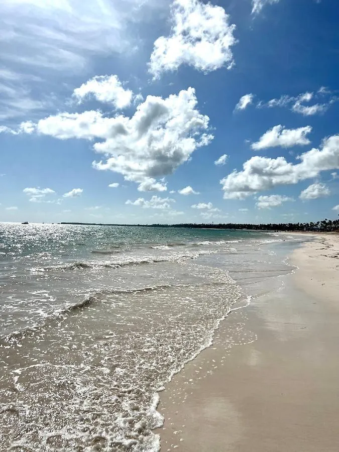 פונטה קאנה Fully Renovated Beachfront 1Br Condo In The Gated Stanza Mare Community With A Private Beach, Pool, Onsite Restaurant And Modern Amenities Such As Refrigerator, Dishwasher, Filtered Water, Microwave, Bbq, Washer Dryer, Bamboo Linens, Free Wi-Fi