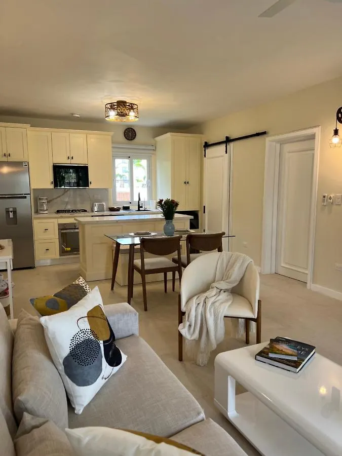 פונטה קאנה Fully Renovated Beachfront 1Br Condo In The Gated Stanza Mare Community With A Private Beach, Pool, Onsite Restaurant And Modern Amenities Such As Refrigerator, Dishwasher, Filtered Water, Microwave, Bbq, Washer Dryer, Bamboo Linens, Free Wi-Fi