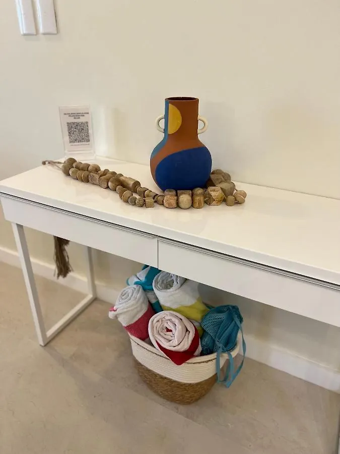 Fully Renovated Beachfront 1Br Condo In The Gated Stanza Mare Community With A Private Beach, Pool, Onsite Restaurant And Modern Amenities Such As Refrigerator, Dishwasher, Filtered Water, Microwave, Bbq, Washer Dryer, Bamboo Linens, Free Wi-Fi プンタ・カナ 0*,